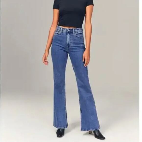 ABERCROMBIE & FITCH Curve Love Vintage Flare High Rise Jean Sz 30/10L {F15} - Picture 1 of 5